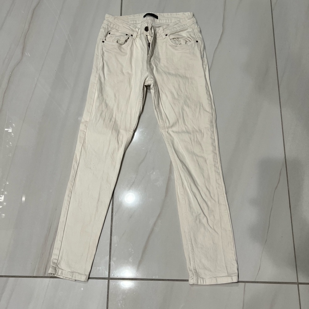 Piaza Italia Cream Slim Jeans size 31.
